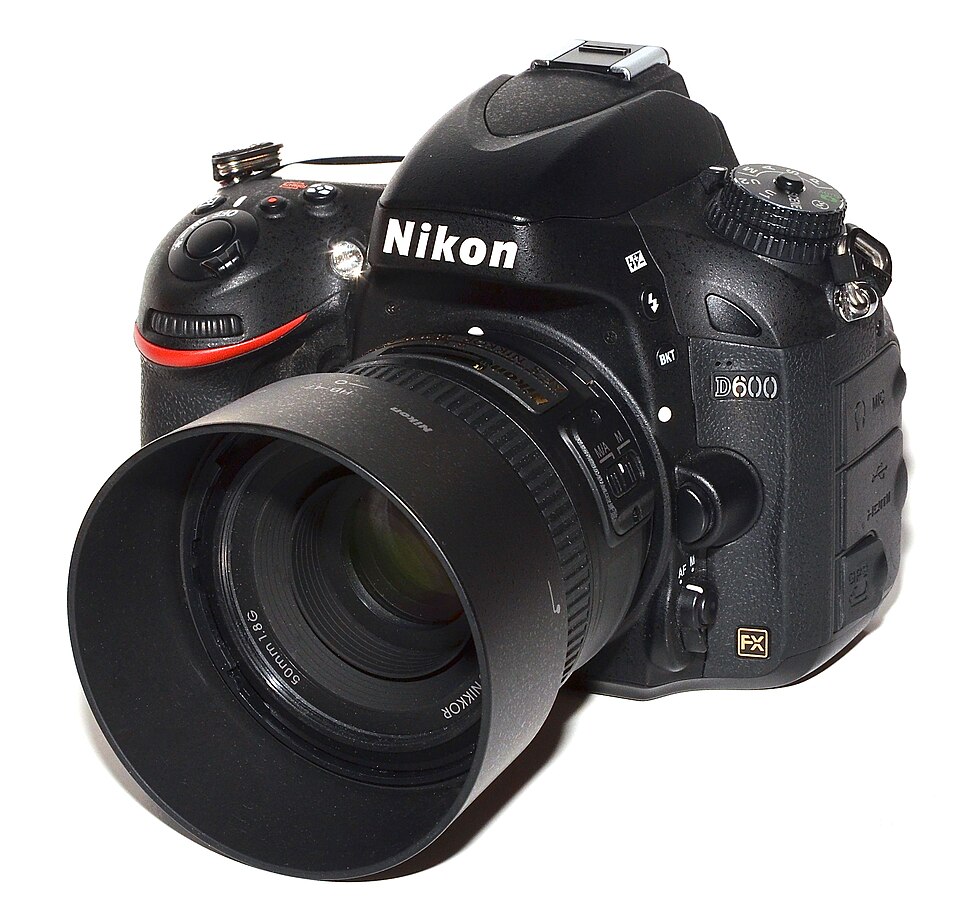 Nikon D600 fitted with an AF-S Nikkor 50mm f/1.8G lens